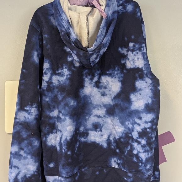 Disney sweatshirt and t-shirt - Picture 2 of 4